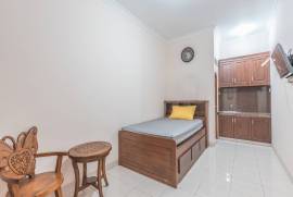 OYO Life Exclusive Himka House Jatiwaringin Pondok Gede