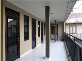 KOST PUTRI ROEMAH NENEKOE