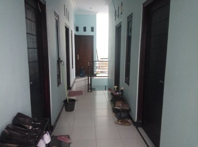 DISEWAKAN KOST PUTRI MURAH BERSIH