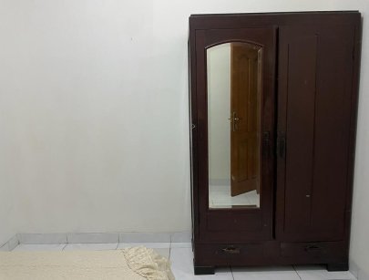 Kost Khusus Wanita - Kebayoran Baru