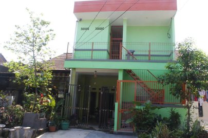 Kost Putri-Babakan Madang, Sentul