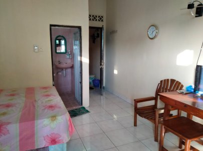 Kost Mahasiswi/Karyawati Muslim Jakal KM6