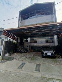 Kost rasa villa dago bandung