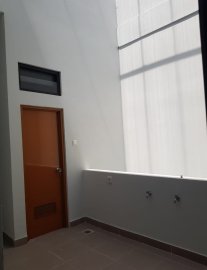 DIKONTRAKAN RUMAH BARU 