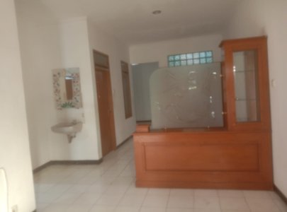 Disewakan Rumah di kompleks Batununggal Indah