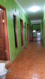 Kost Eyang Uti