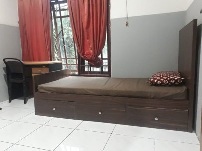 Kost nyaman, bersih,murah,aman,asri,tenang