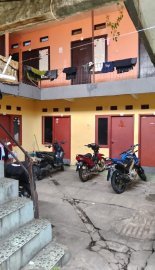 KOST CIKUTRA DEKAT BORMA CIKUTRA