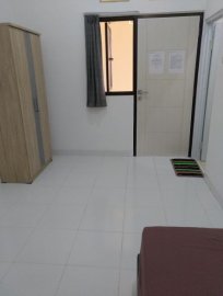 Kost Exclusive di Kota Bekasi, Parkir mobil