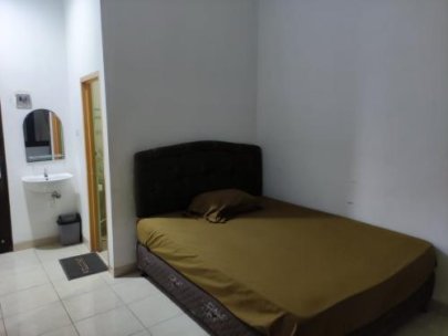 SAKURA KOST TEBET