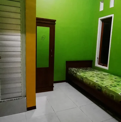 Kost Putri / kost muslimah (kampus UMM, Kampus Pascasarjana UIN Malang, Kampus Farmasi UIN Malang)