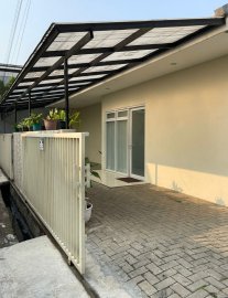 Rumah Kos ELLYS - Gran Pramuka Sq.