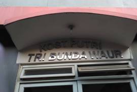 Kost Putri Tribunda Waur