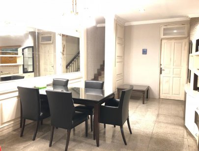 Kost Ekslusif Edomora Residence Kebayoran Baru Jakarta Selatan