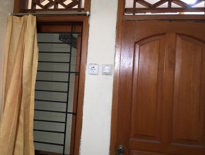 Kost Pria_Daroji