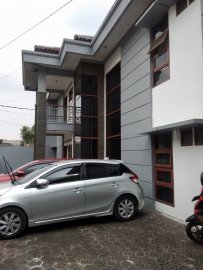 Kost Putra Bersih, Nyaman dan Strategis di Tubagus Ismail