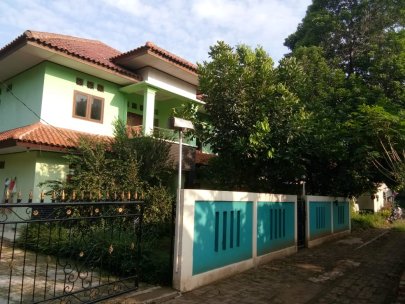 Kost dekat Universitas dan Universitas Gunadarma