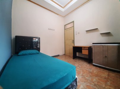 Kost AC Tj.Barat, Tb.Simatupang