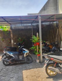 Kost Lombok (Wahid Hasyim)