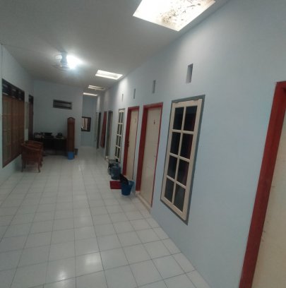 Kost putri Almira