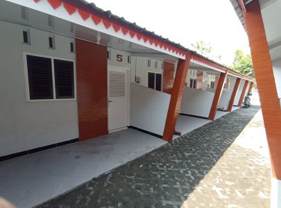 Kost Keluarga Nyaman nan Asri