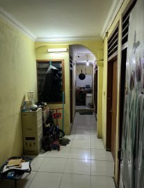 Kost Bu Aas/M. Hanafi