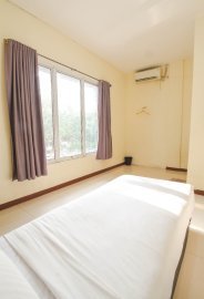 Kost Athena Syahriah Twin Bed Bersebelahan RSUD Tangerang