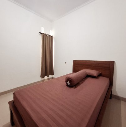 Kost Tanjung Perum Karawaci Tangerang 