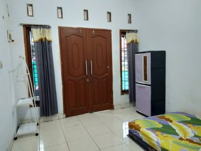 sewakan kost kosan daerah Cisauk 