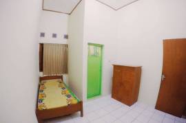 Grace House - Kost Putri di belakang Univ. Maranatha