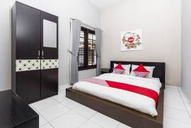 OYO 758 Rumah Leting Homestay