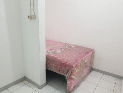 Kost Pria / Putra Jababeka