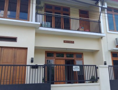 Kost Putri Acasia 5 Seturan dekat UPN, STIE YKPN, & Atmajaya