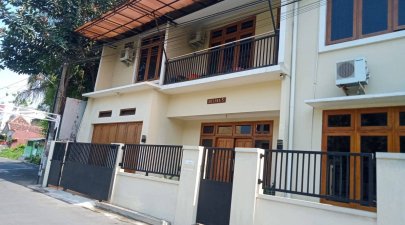 Kost Putri Acasia 5 Seturan dekat UPN, STIE YKPN, & Atmajaya