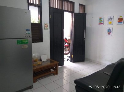 Rumah Kost Nempel kawasan EJIP