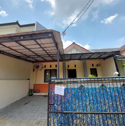 KOST PUTRI ????Cikarang, Deltamas, Cluster Catalonia Harga Terjangkau