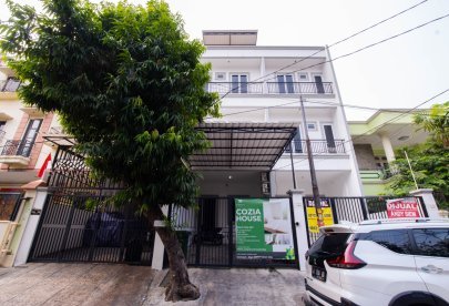 Kost Grogol Cozia House Jendela Koridor Fasilitas Lengkap Dekat Trisakti