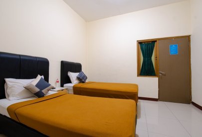 Kost Athena Syahriah Twin Bed Hanya 1 Menit Ke RSUD Tangerang