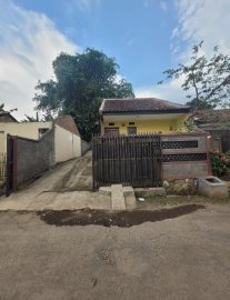 Rumah dikontrakan Wilayah Margahurip Bandung Selatan