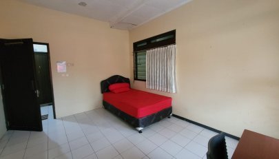 SEWA KOST EKSLUSIF SOLO PADMA KOST SOLO