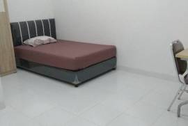 Kost di Bekasi, kamar mandi dalam Nyaman 08I2-l745-6623