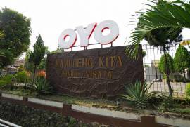 OYO 903 Kampoeng Kita Hotel