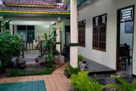 Disewakan kost putri (karyawan/mahasiswi/pelajar) hargaTp.450rb