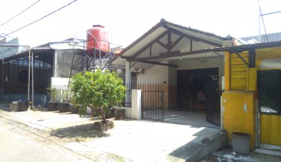 Homestay Semarang strategis di Undip Tembalang penginapan sewa rumah harian untuk Rombongan 