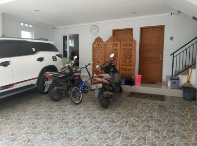 Yora kost  jln tiong no 3 karet kuningan setiabudi