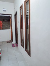 Kost  MURAH khusus Putri 50 meter samping Mall Kota Kasablanka Jakarta Selatan 