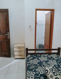 Kost  MURAH khusus Putri 50 meter samping Mall Kota Kasablanka Jakarta Selatan 