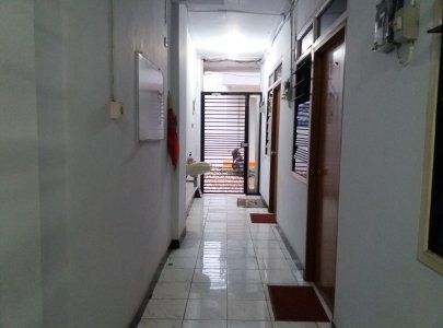 Kost Strategis di sebelah RS Bhakti Mulia, Slipi