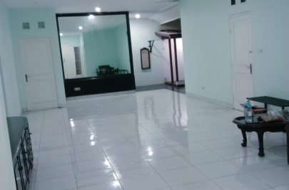 KOST DEPAN STAN BINTARO SEKTOR 5 TANGSEL