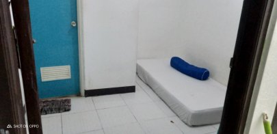 Terima Kost Putra & Putri